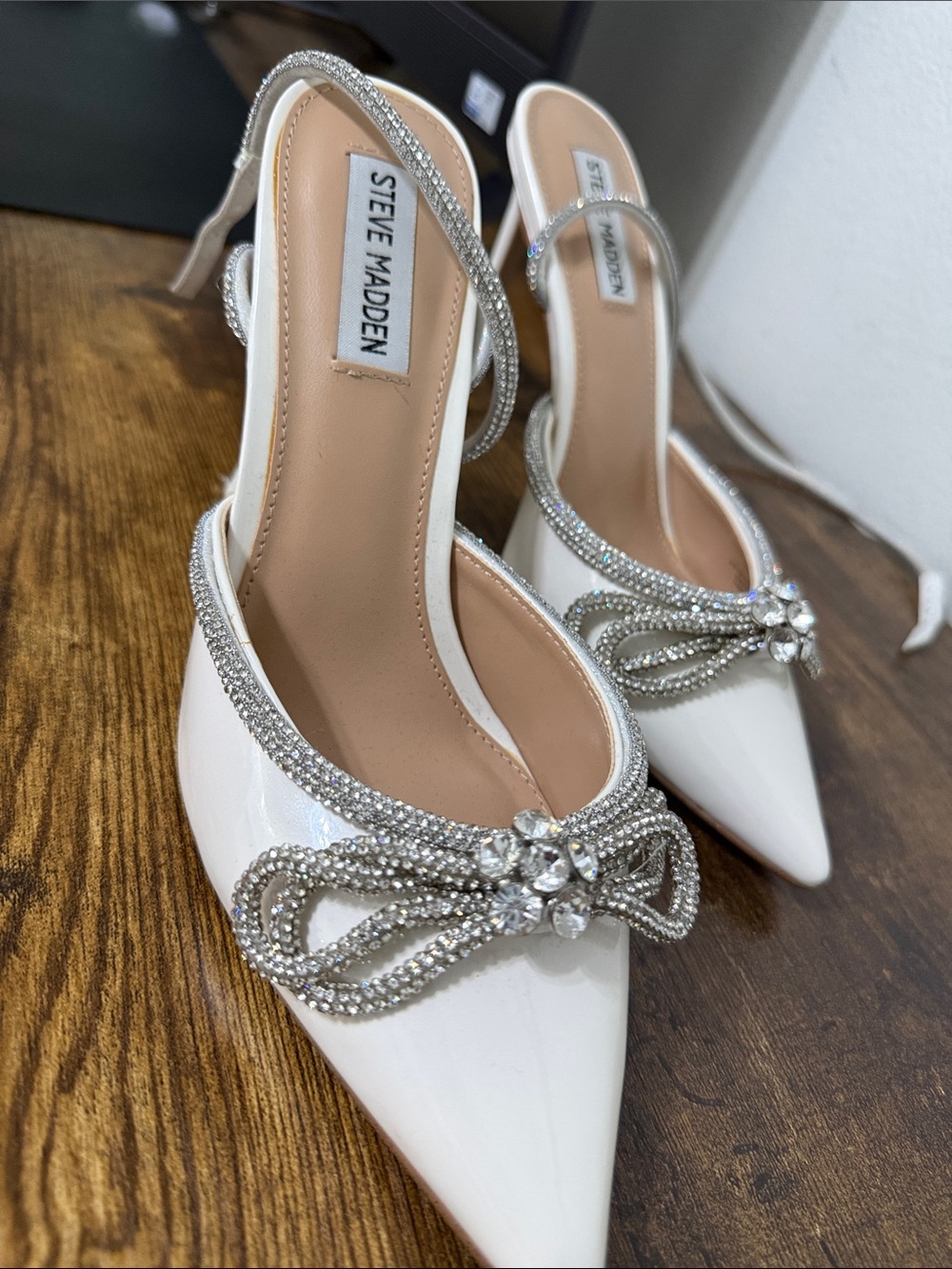 Steve Madden Ivory Pointed-Toe Slingback Heels with Crystal Bow - Picture 2 of 3